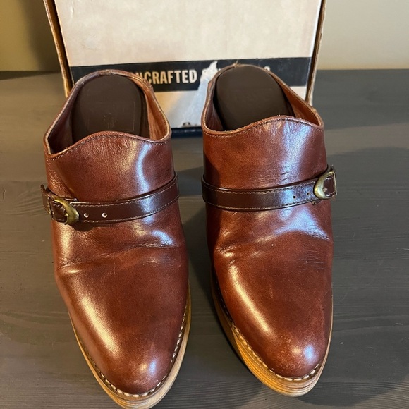 FRYE Vintage 1970’s Leather And Wood Clogs - Picture 12 of 14